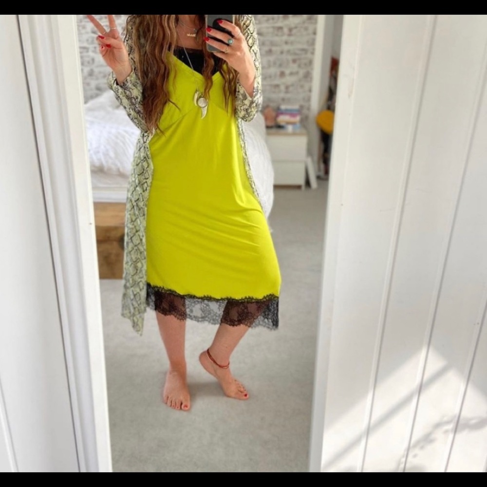 Zara slip dress lace hem lime v neck ref 5644/036